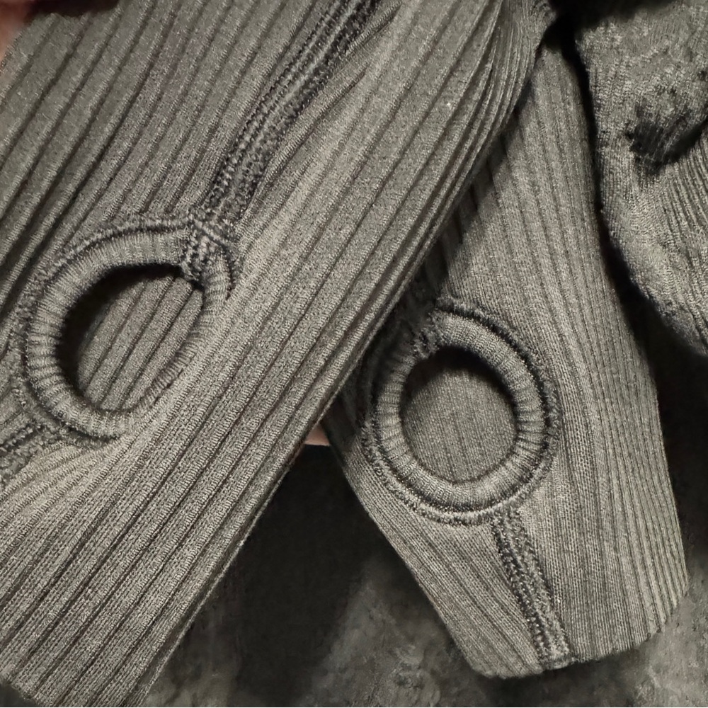 Lululemon Rest Less Hoodie - Picture 5 of 10